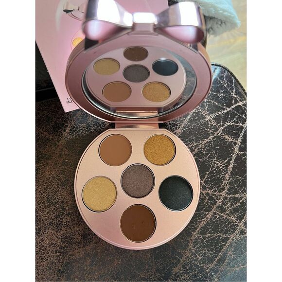 Mac Eye Love Surprisses Eye Shadow Palette Sparkling Wine Splash Limited Edition - Picture 1 of 7